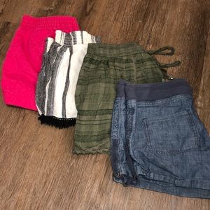 Bundle of 4 pairs of shorts - linen